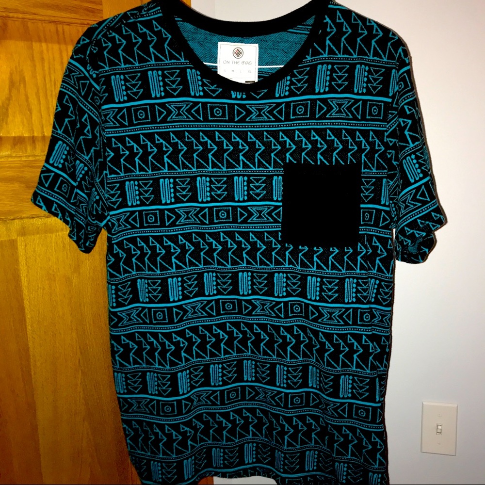 On the byas tee